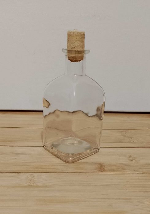 Butelka szklana z korkiem. 200 ml.