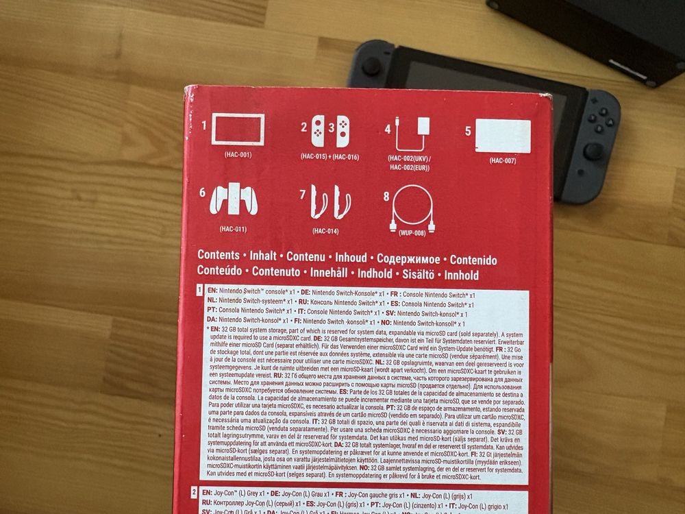 Nintendo Switch komplet + gry + karta SD + etui