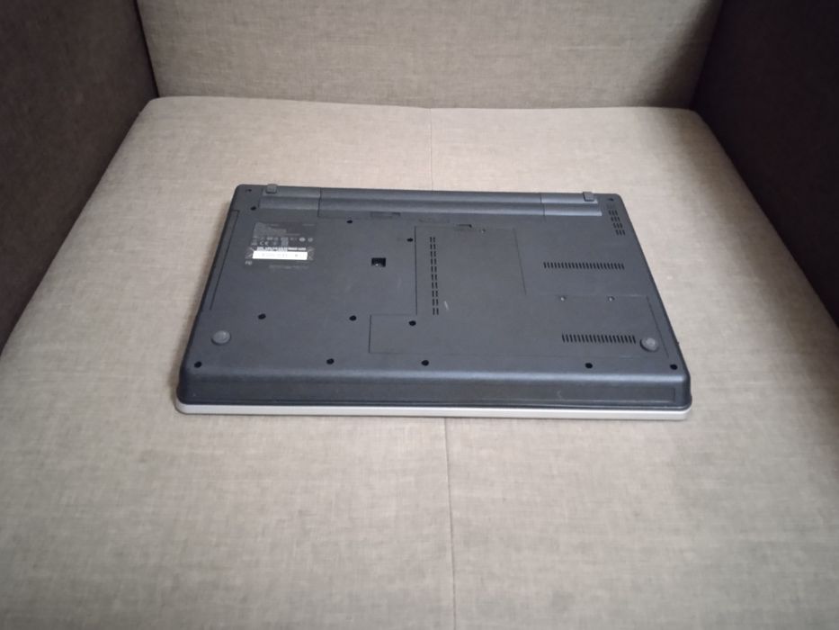 Ноутбук Lenovo ThinkPad E525,AMD A6-3410MX,4 ядра-4 пот,ram8/ssd 120gb
