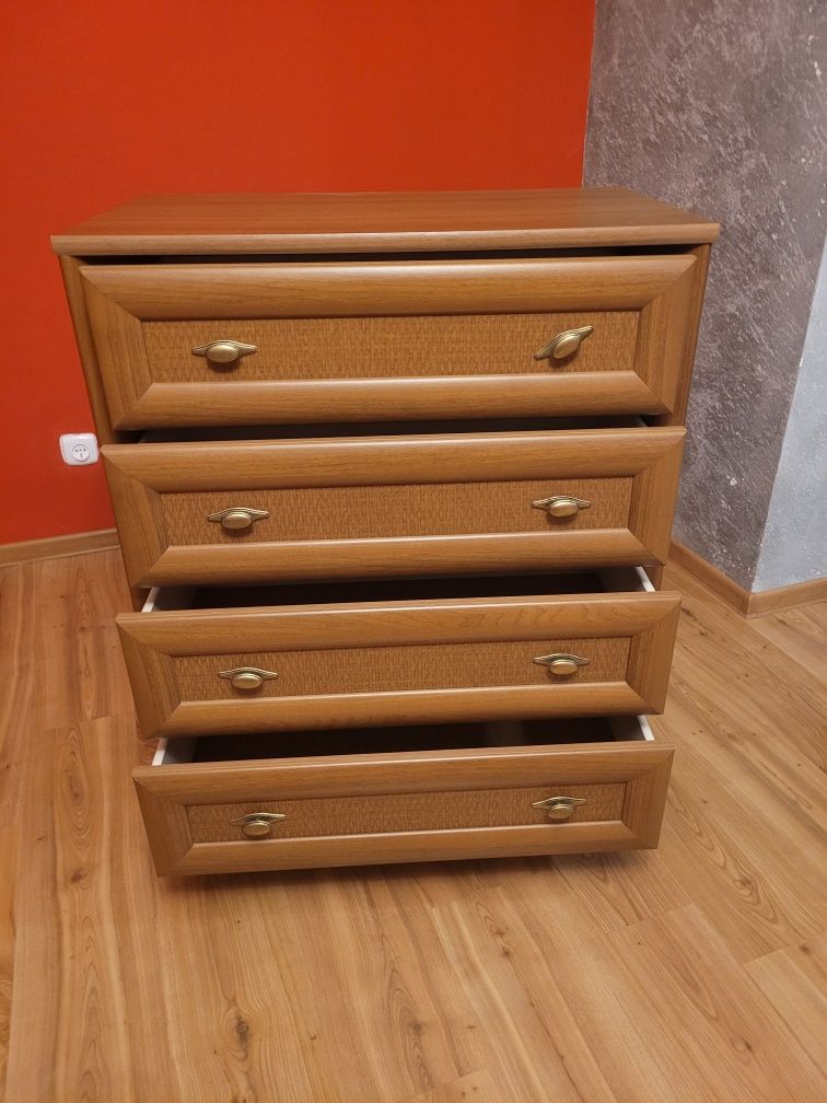 Komoda RETRO  + dwie szafki nocne RETRO  stan b. dobry