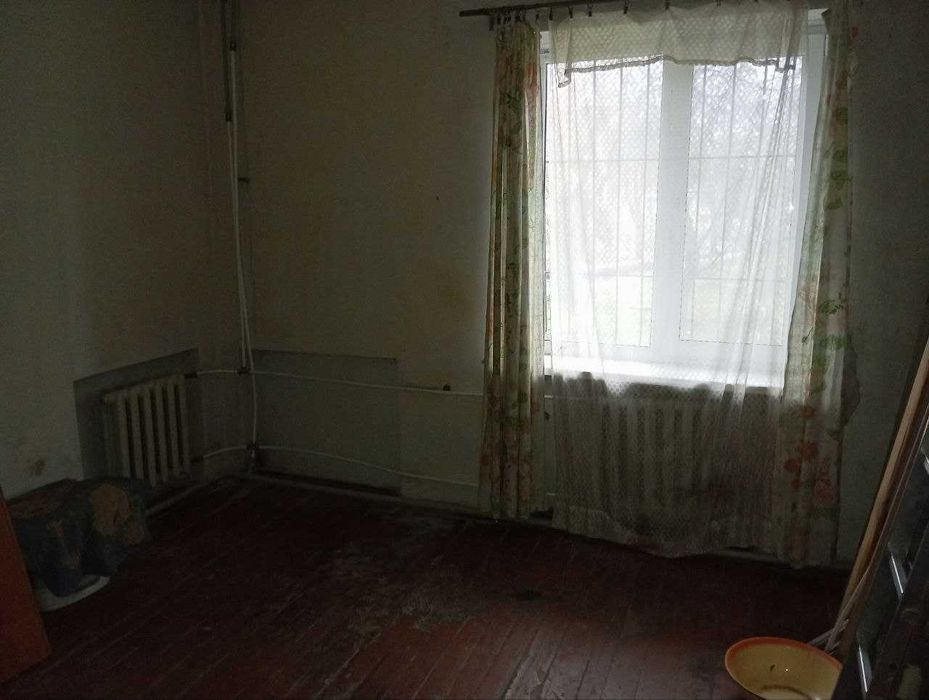 Продам 2-х кімнатну "сталінку", 17-й квартал