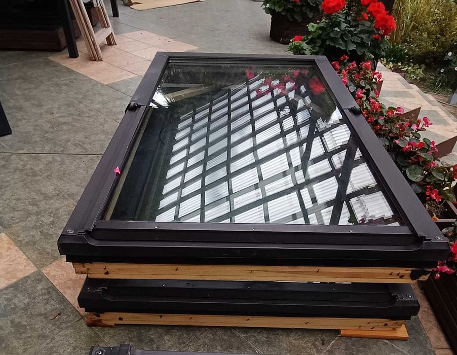 Okna dachowe Roto 78x160 2 szt. i 94x160 2 szt.