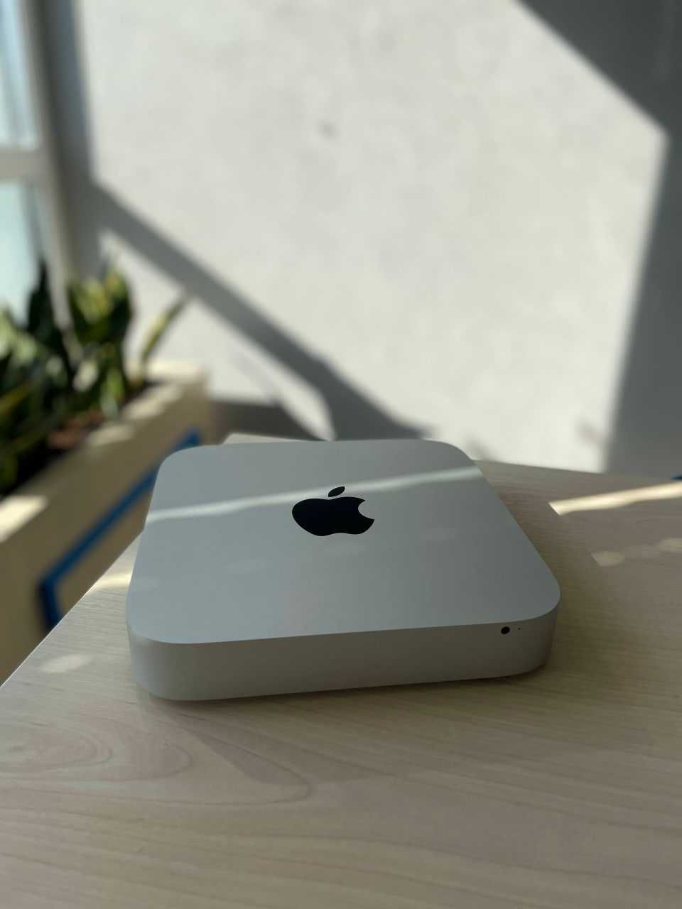 Продам Apple Mac Mini Late 2014, 8GB RAM, SSD 256GB