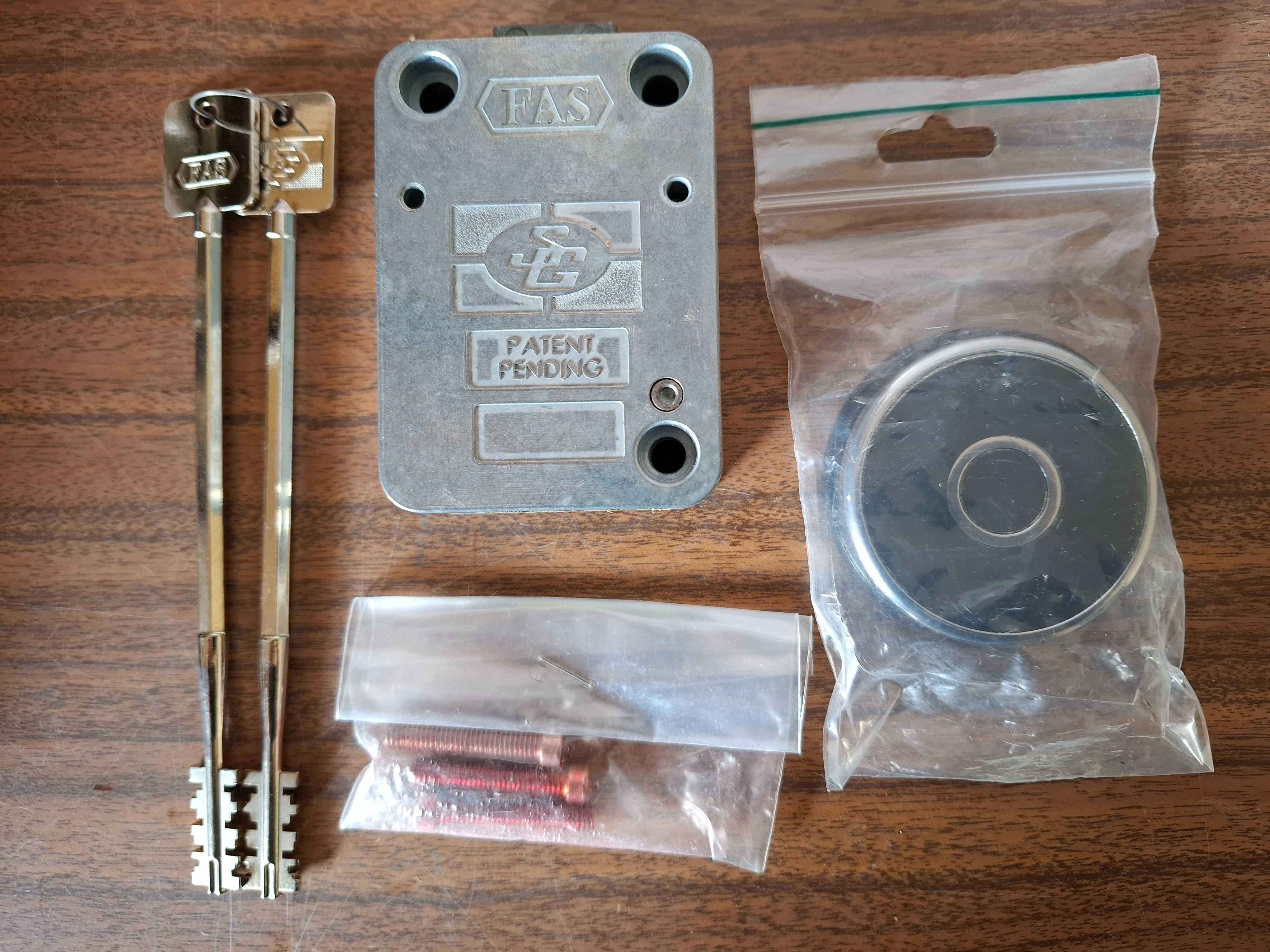 Fechadura S&G 6880 (para cofre forte)