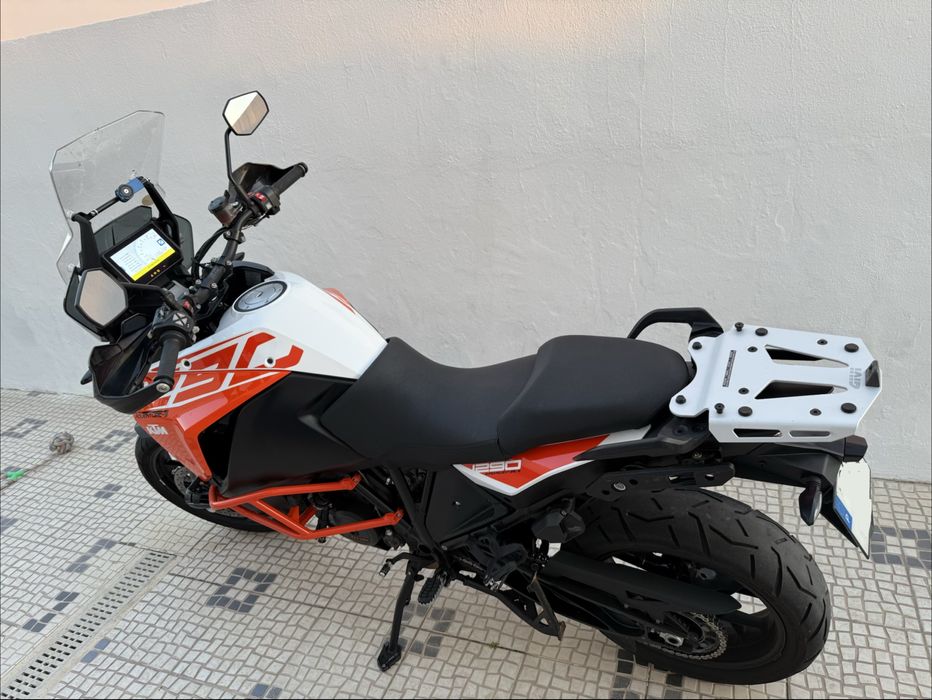 KTM 1290 Super Adventure S nacional com apenas 25.462 Km reais.