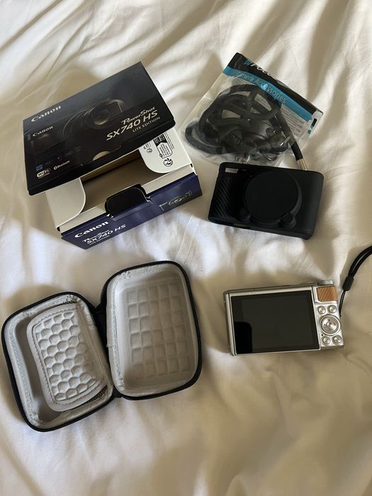 Canon SX740 HS como nova