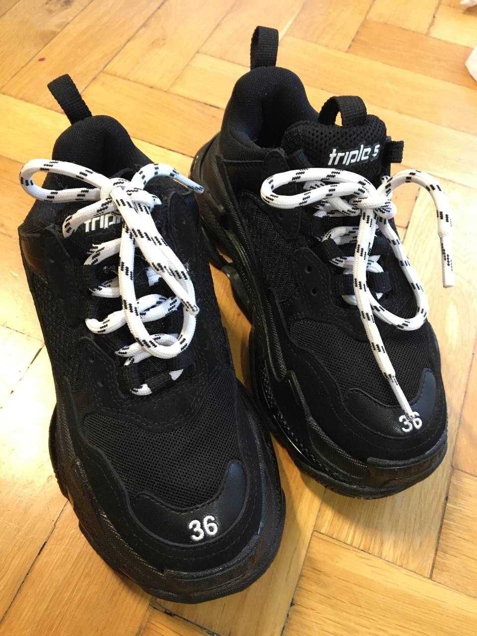Balenciaga Triple S Clear Sole sneakers Rozm. 36