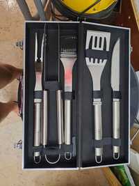 Conjunto de utensilios para barbecue