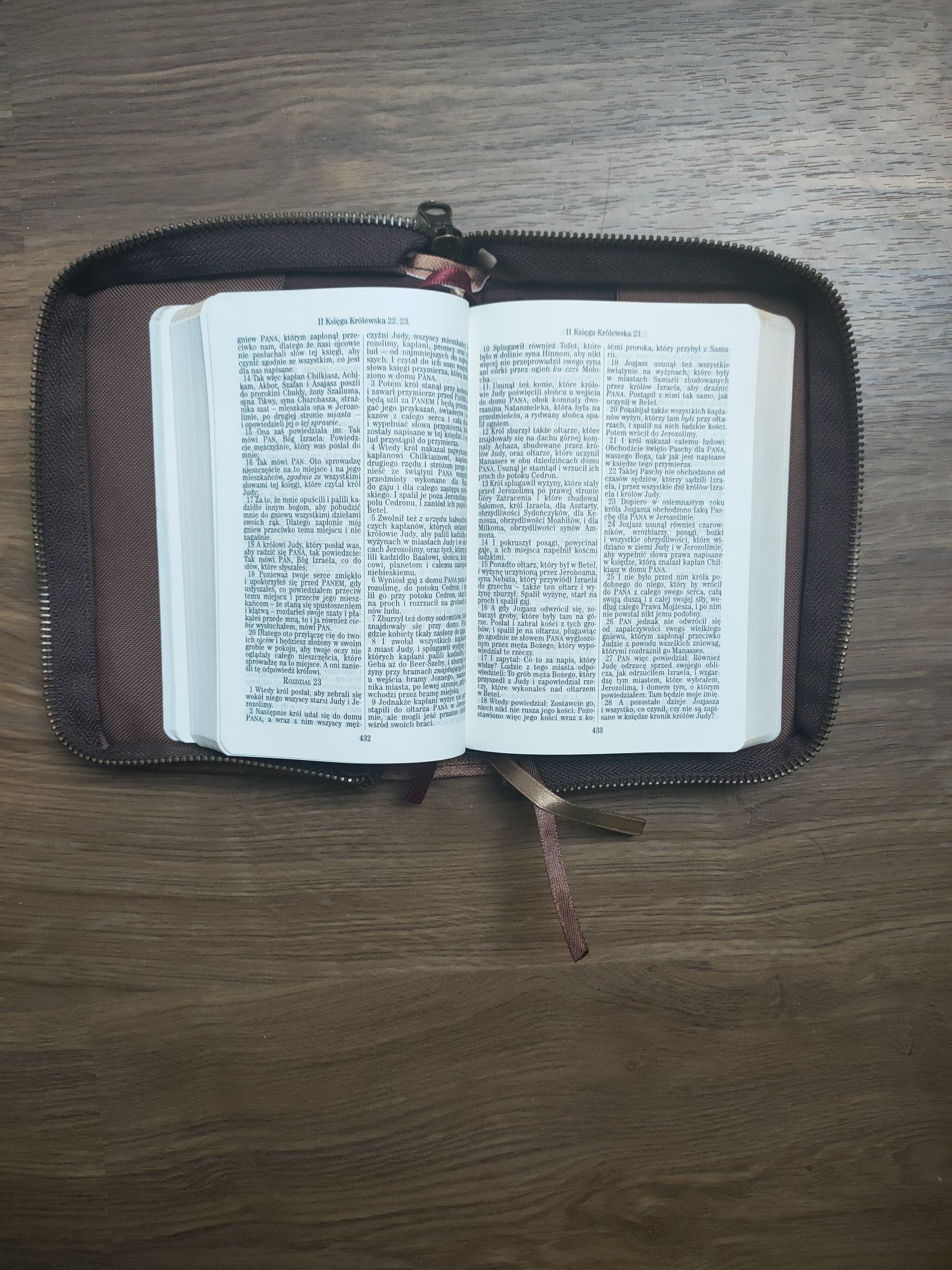 Okładka futerał etui mała r. A6 na modlitewnik Biblie Pismo święte