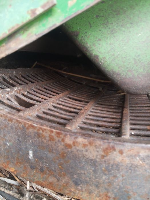 Запчастини на Комбайн John Deere 3 клавішний