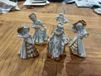 Conjunto de Damas em Porcelana