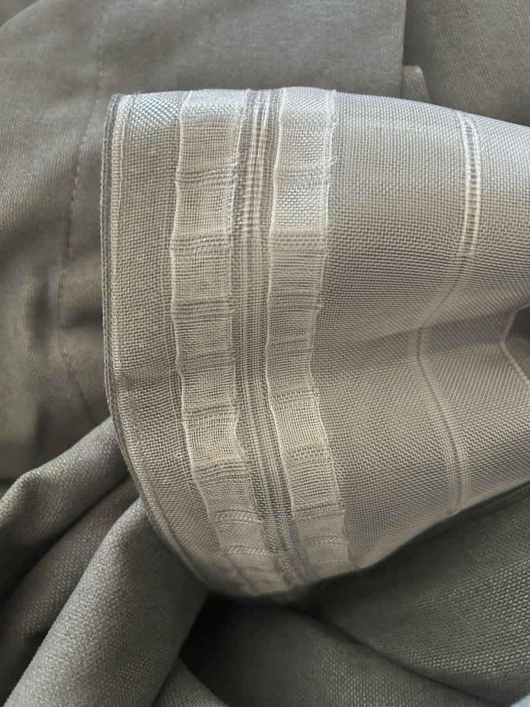 Zasłony do salonu gruby materiał, elegancki wygląd