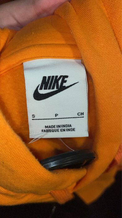 Sweat com Capuz Laranja Nova