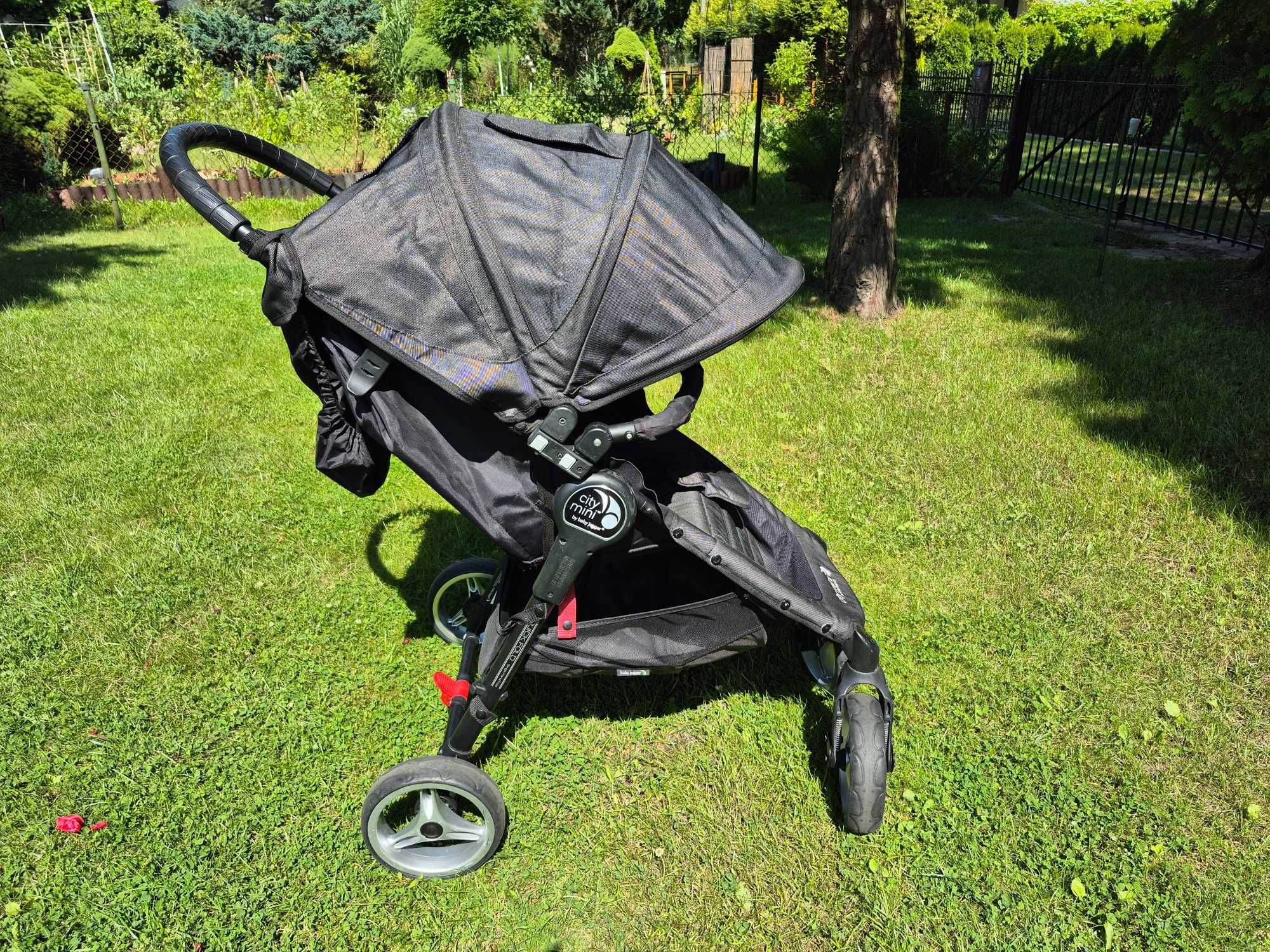 Wózek spacerowy Baby Jogger City