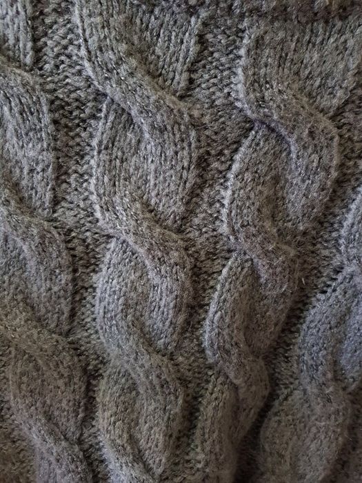 Sweter wiazany damski