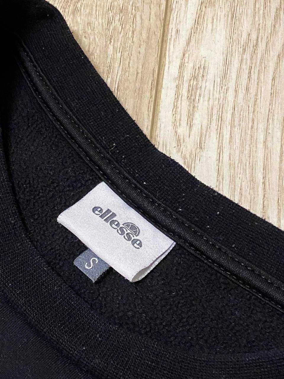 Свитшот, кофта Ellesse