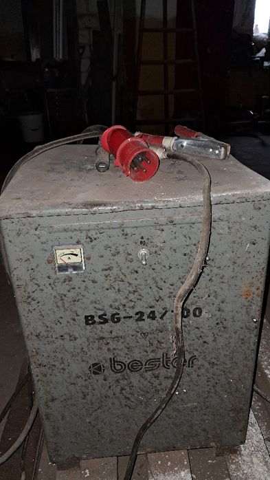 Prostownik Bester BSG 24/100 24V mocny