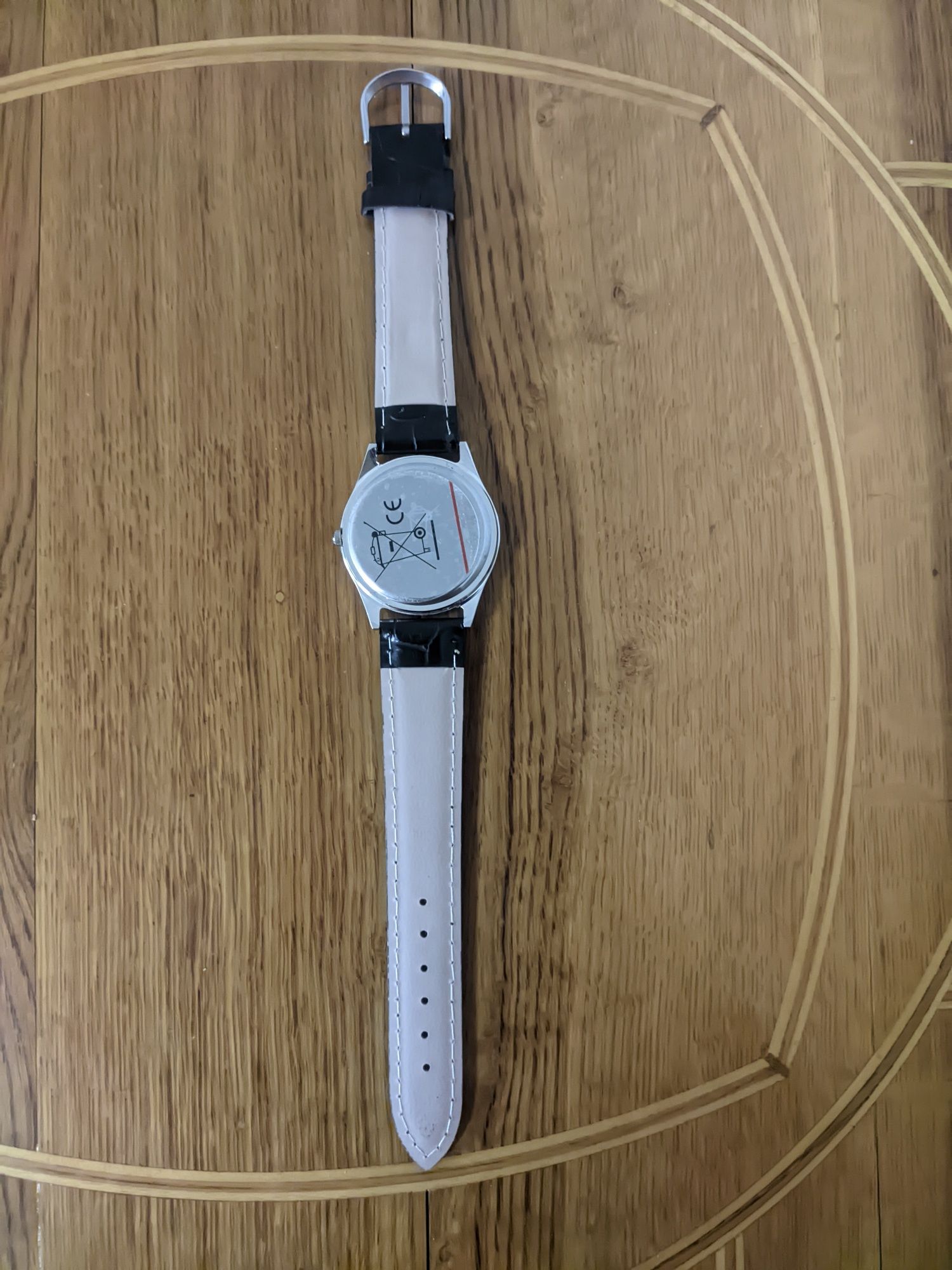 Наручные часы Eiger Type A202 кварцевые
