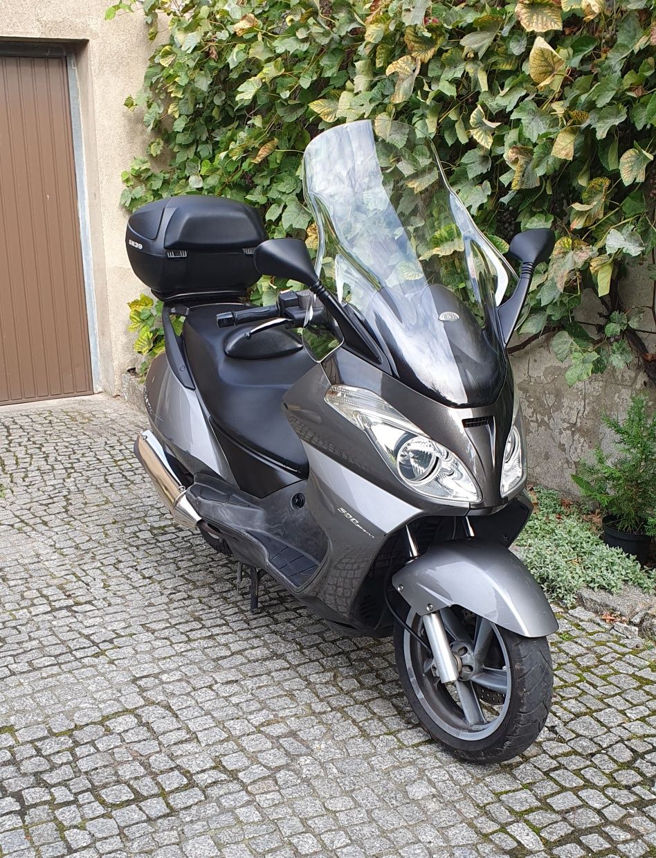 Aprilia Atlantic 500ccm duża szyba kufer SHAD jak X9 Nexus Beverly