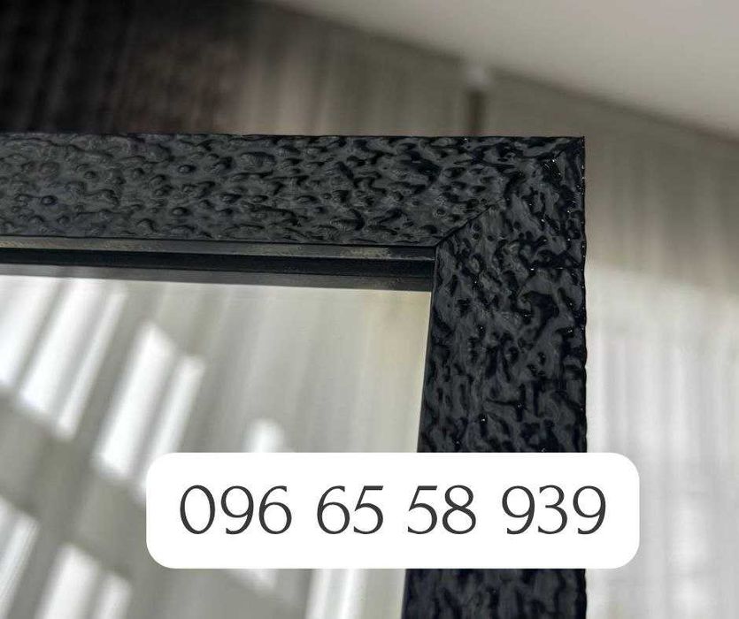 Зеркало в чёрной раме. Дзеркало чорна рама. Підлогове дзеркало