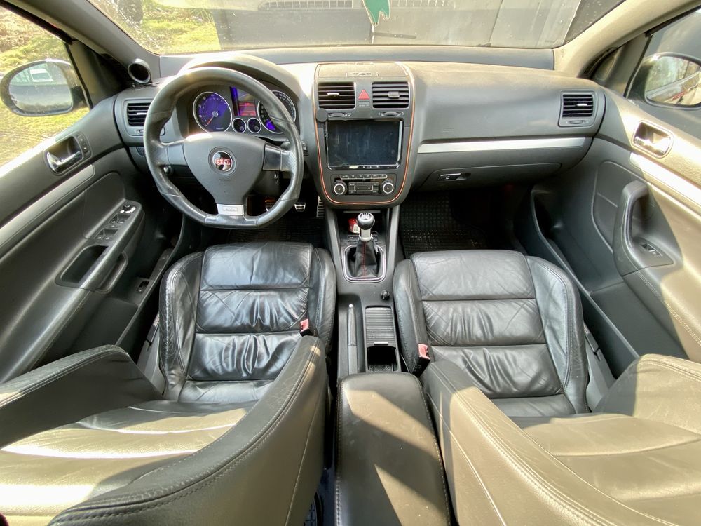 VW Golf V GTI 2.0 TFSI