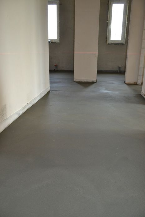 Стяжка пола  полусухая