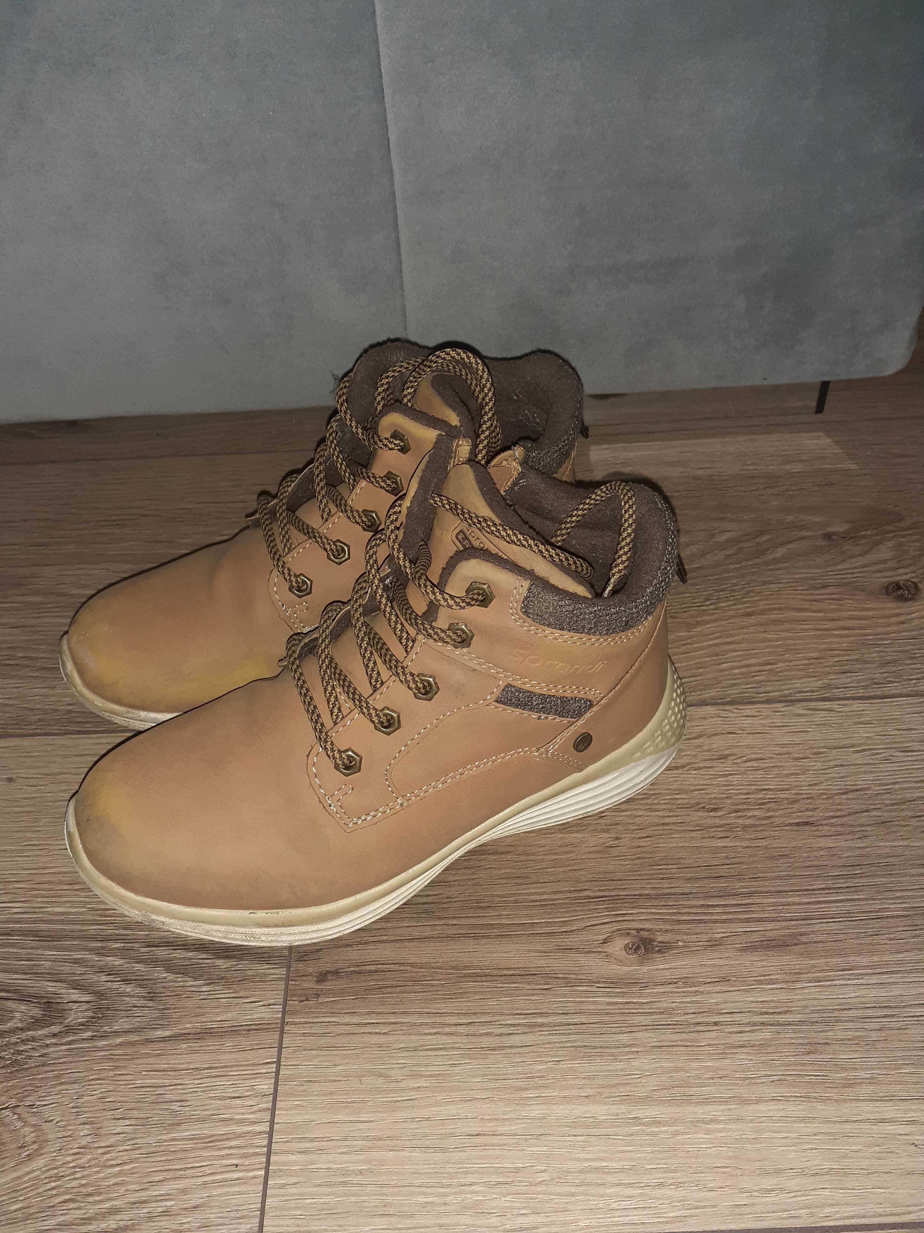 Buty przejsciowe sprandi 34