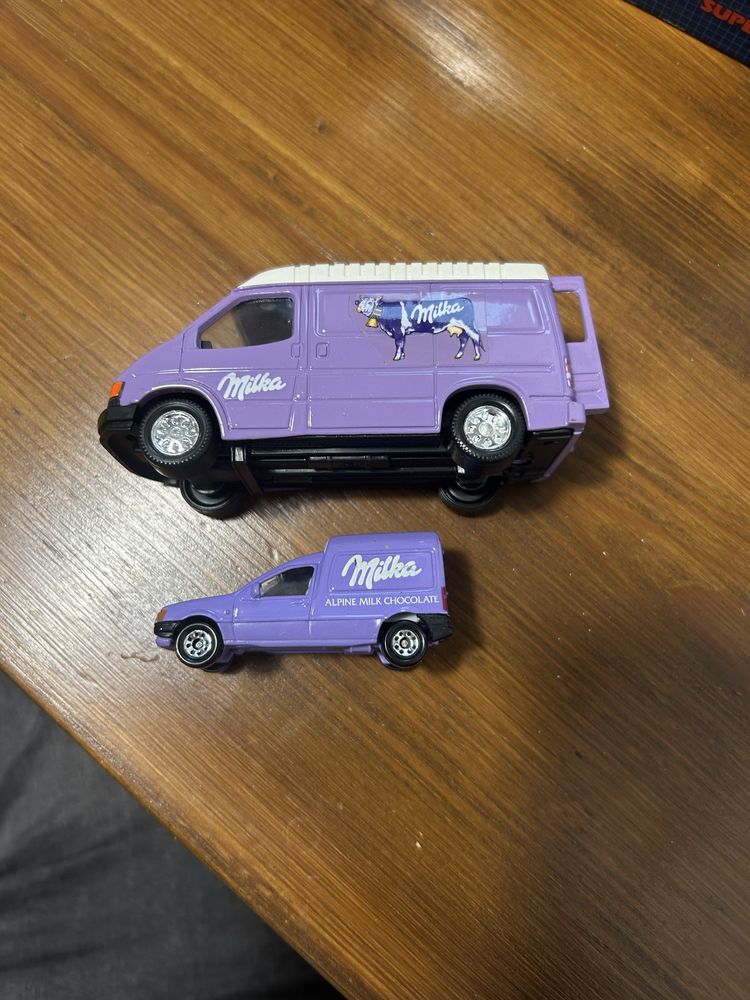 Matchbox Milka Ford Transit, Ford Courier