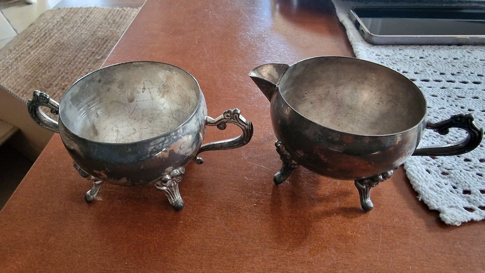 Stary metalowy komplet mlecznik cukiernica vintage
