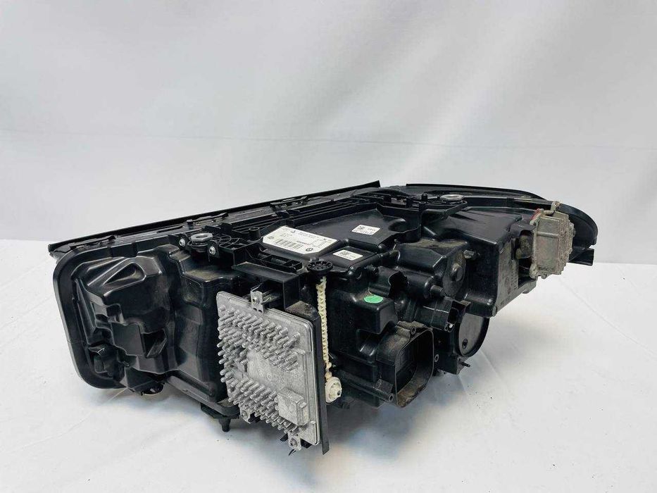 Фара Фары BMW 5 G30 F90 lci shadow line adaptve led USA new чорна