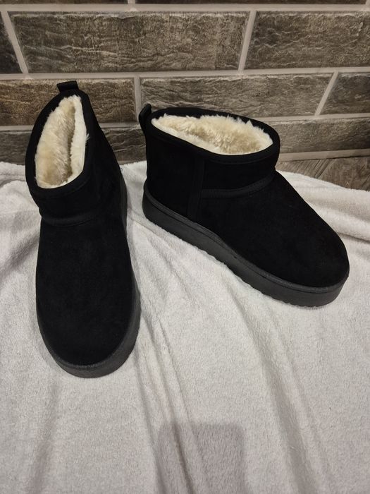 Зимове Взуття Чоботи Уги 41 розмір