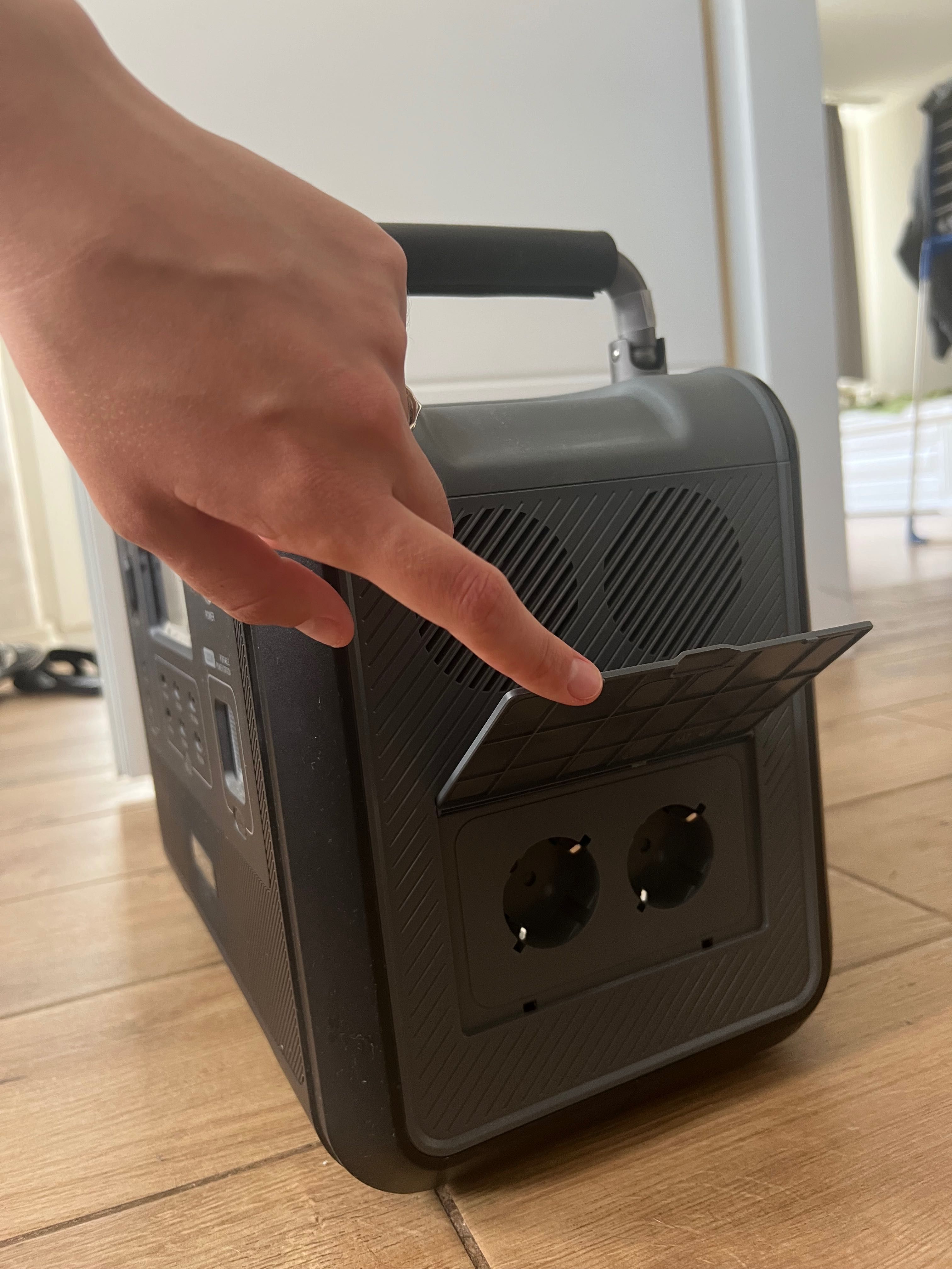 Продам нову портативну електростанцію OUKITEL 1200W (960Wh)