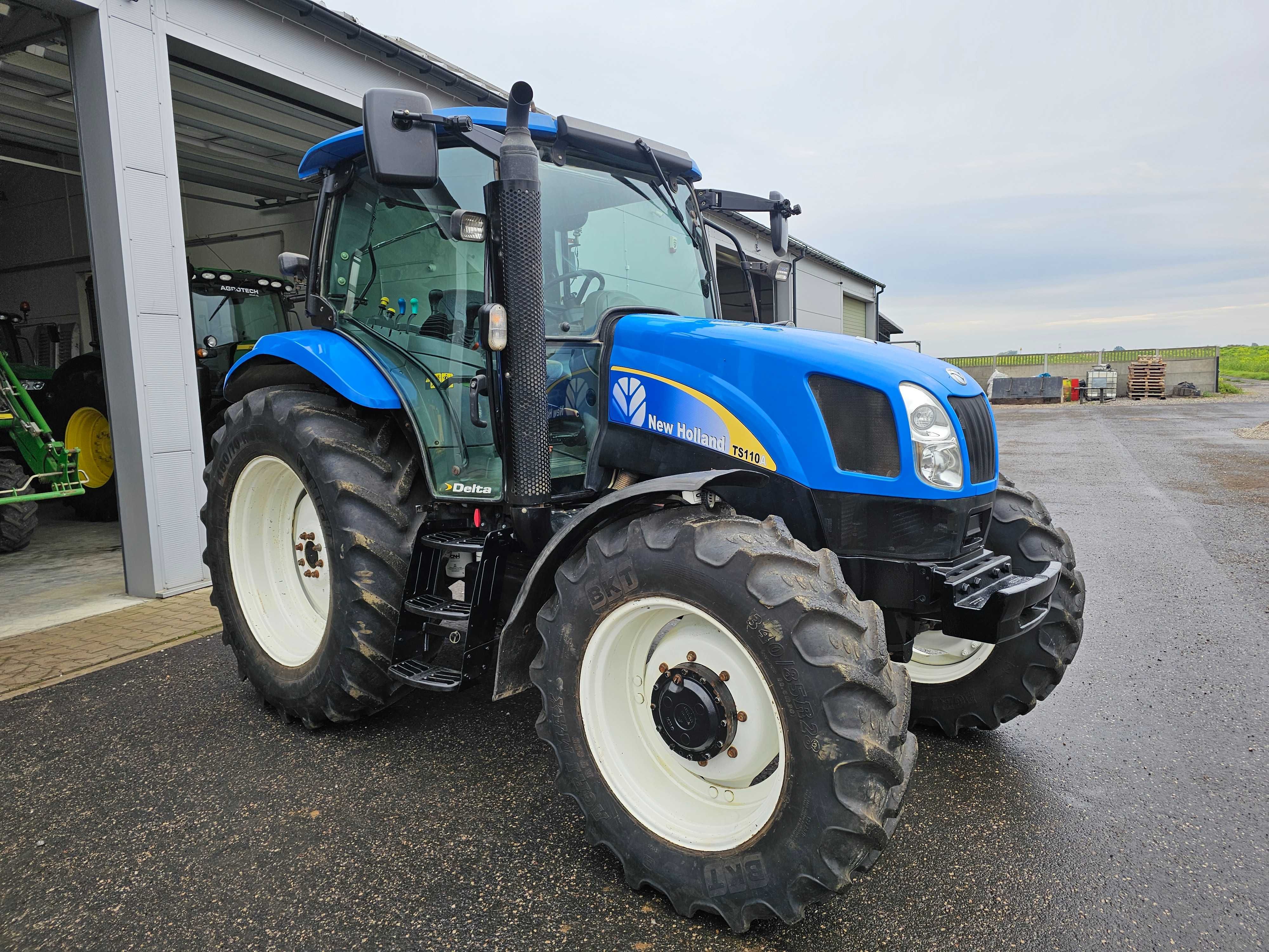 New Holland TS 110A , 2006 rok , 4 cylindry 110 KM  ŁADNY STAN