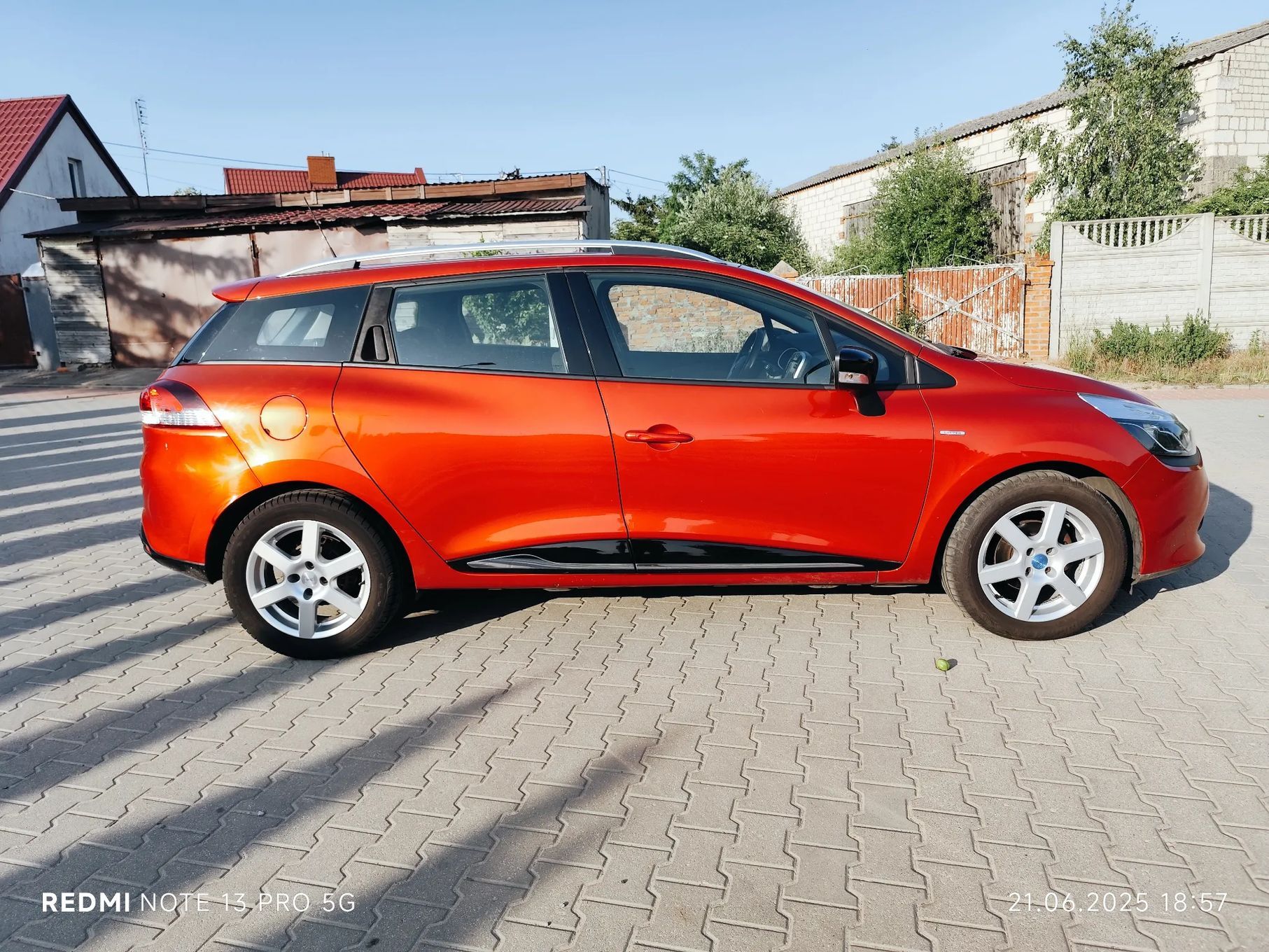 Renault Clio Cały oryginał 95 tys km