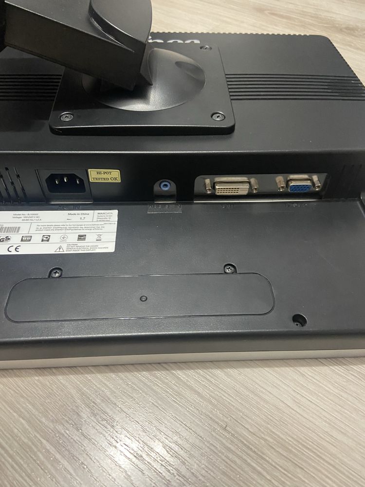 Monitor LCD Belinea 1745 S1 17”