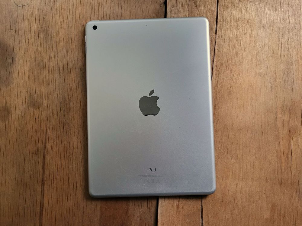 Ipad (6-го покоління) 128 гб планшет apple