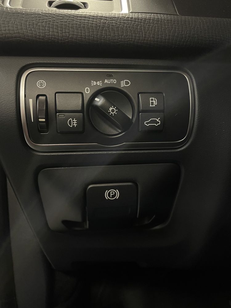 Вольво ХС60 Volvo XC60 Т5 AWD