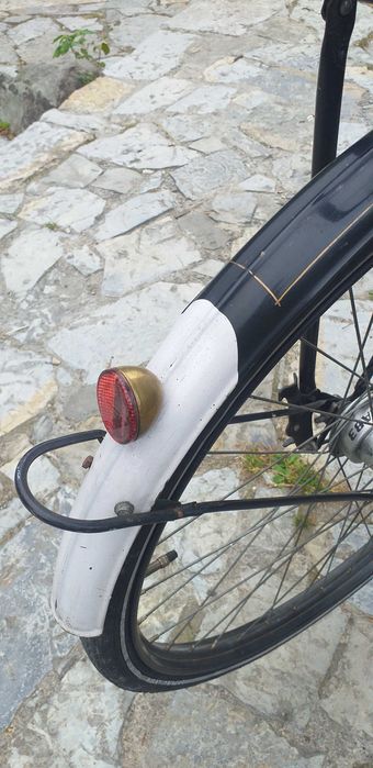 Англійський класичний  ровер.