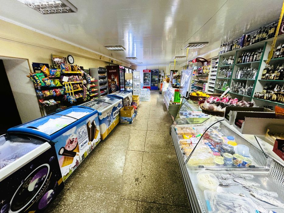 Продаж приміщення,  вул. Трускавецька 73, Дрогобич, (703 м.кв.).