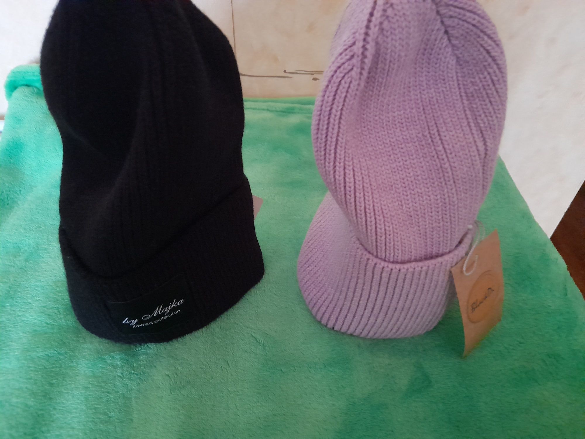 NOWA czapka damska"beanie"