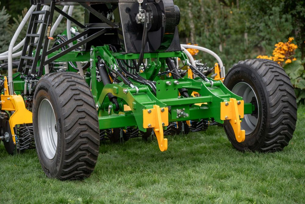 AGREGAT STRIP TILL - uprawa pasowa, agregat uprawowy, bezorkowy