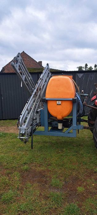 Opryskiwacz empas 400litrów