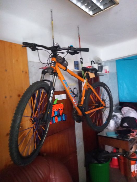 Bicicletas de varias marcas