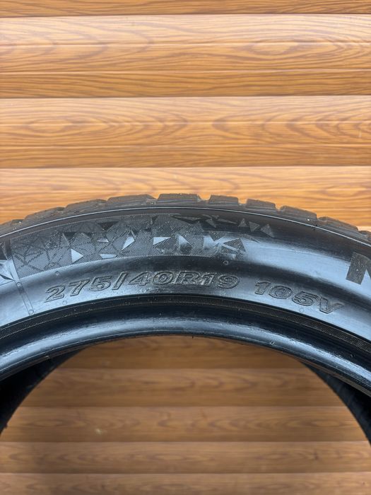 275/40/19 i 255/40/19 Nexen 4 opony zimowe
