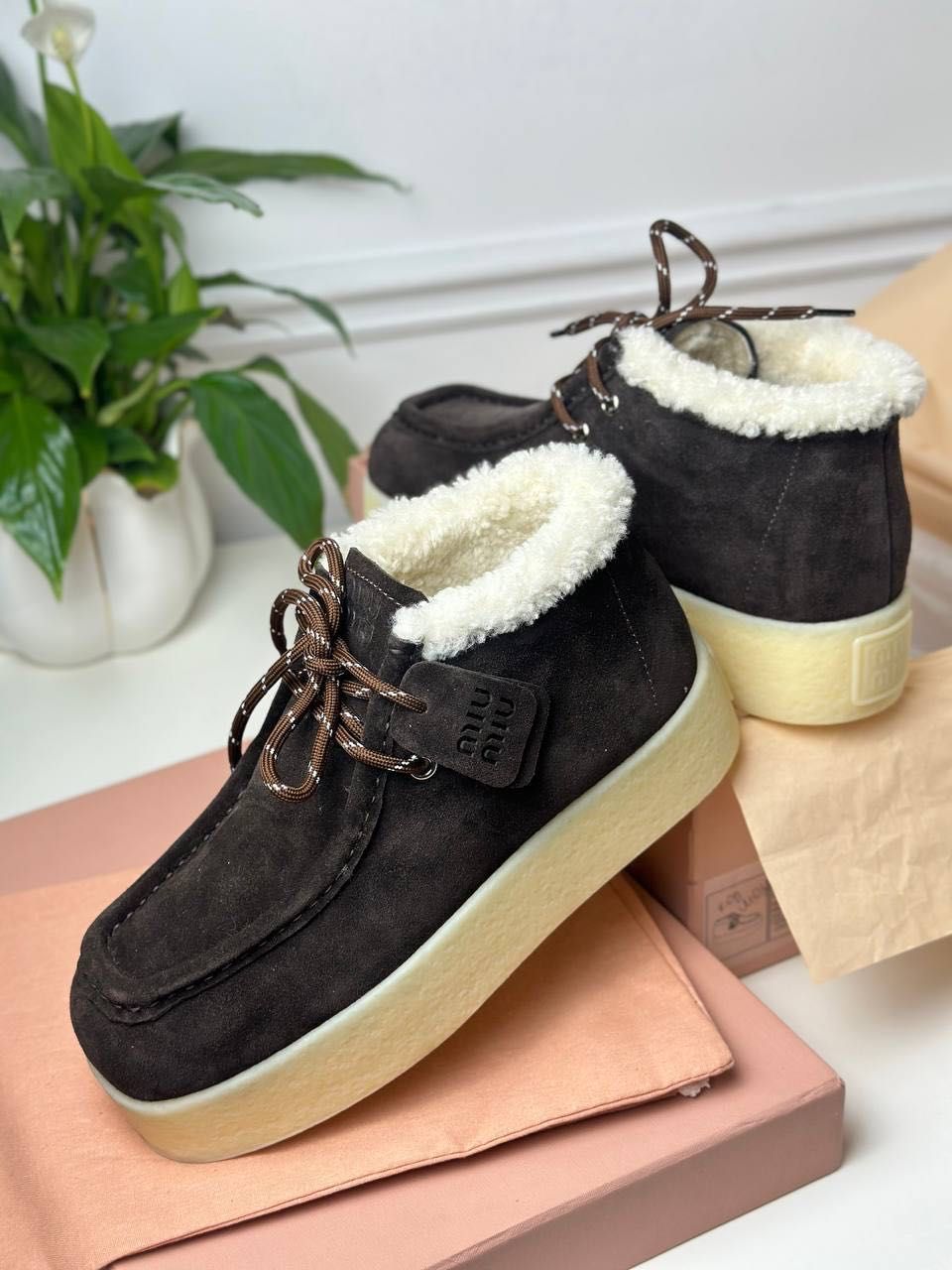 Ботинки miu miu з двома устілками або з утепленням