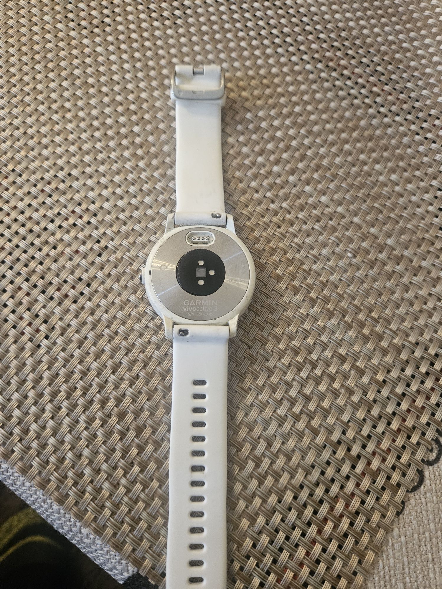 Zegarek garmin vivoactive 3