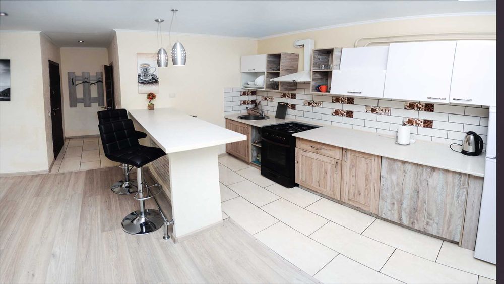 НОВА сучасна 1к квартира подобово ЦЕНТР та Chicken HUT вокзал.Є докум.