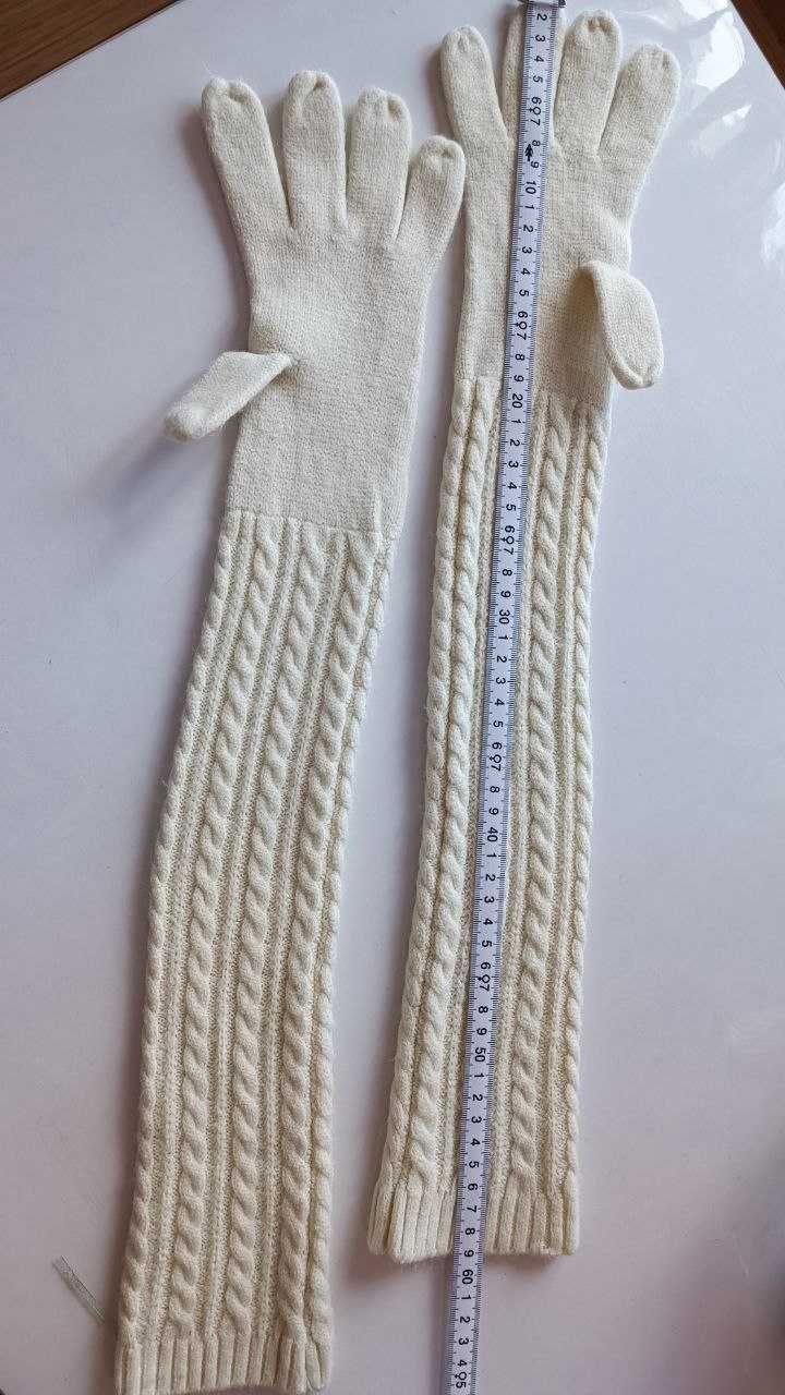 Перчатки  довгі, теплі білі.