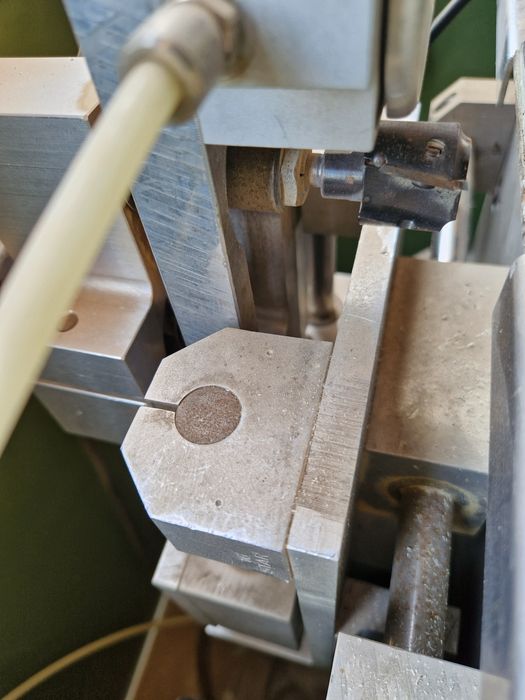 Zaoblarka frezarka do kantów listwy drewniane meble