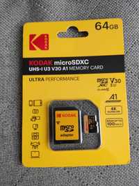 Karta pamięci micro SD 64 GBz adapterem